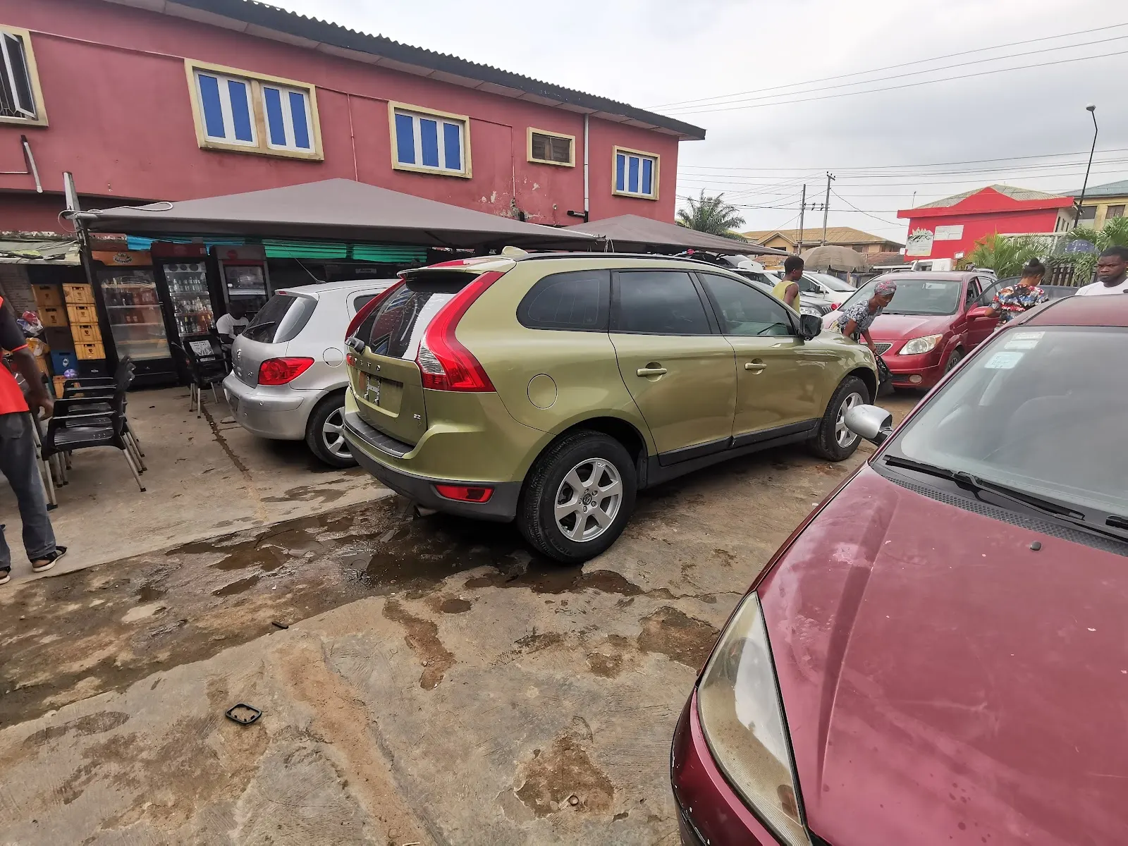 Safari Car Wash and Lounge, Lagos
